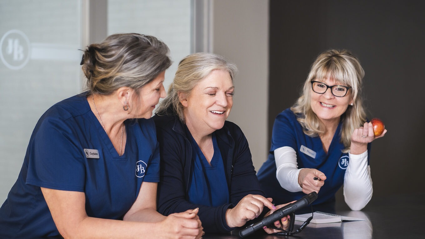 Storyline_HB_CMA07373-74